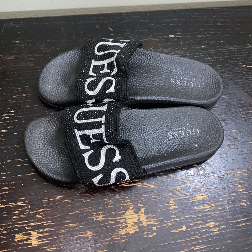 Guess slipper - Picture 4 of 4